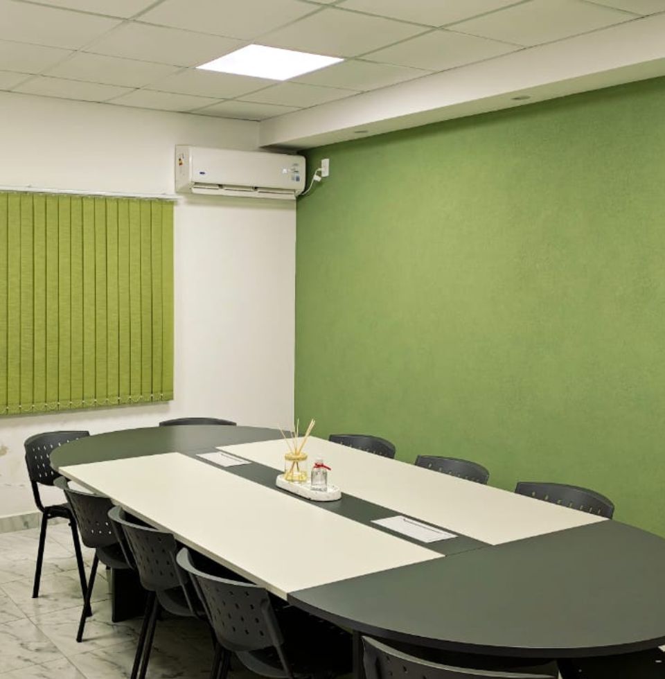 cooperativa-electrica-plaza-sanfrancisco-oficina-interior